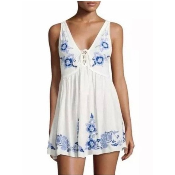Free People Dresses & Skirts - Free People Aida Slip dress